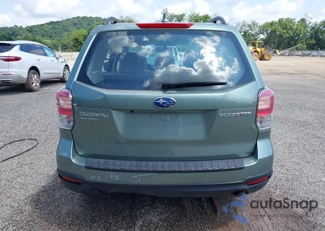 2018 Subaru Forester 2.5I z USA, uszkodzony, nr VIN JF2SJABCXJH439830